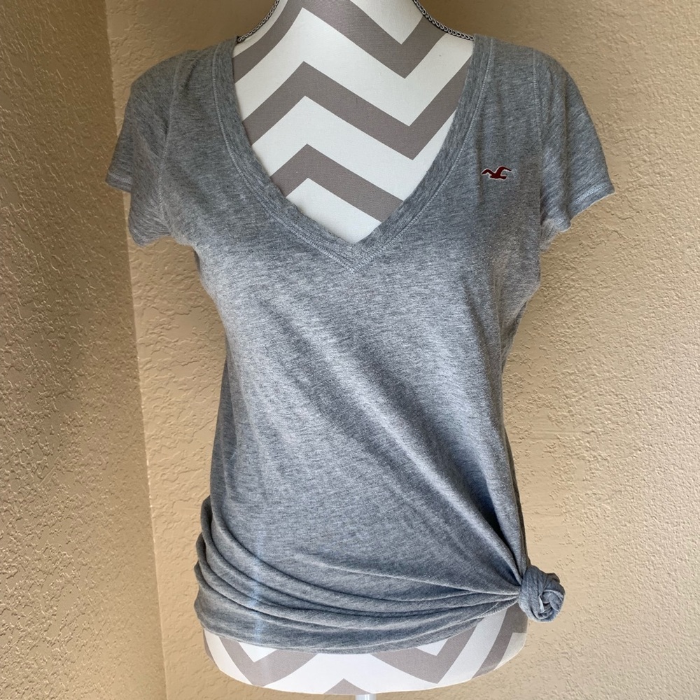 💥SALE💥 Hollister - Heather Gray Basic Tee